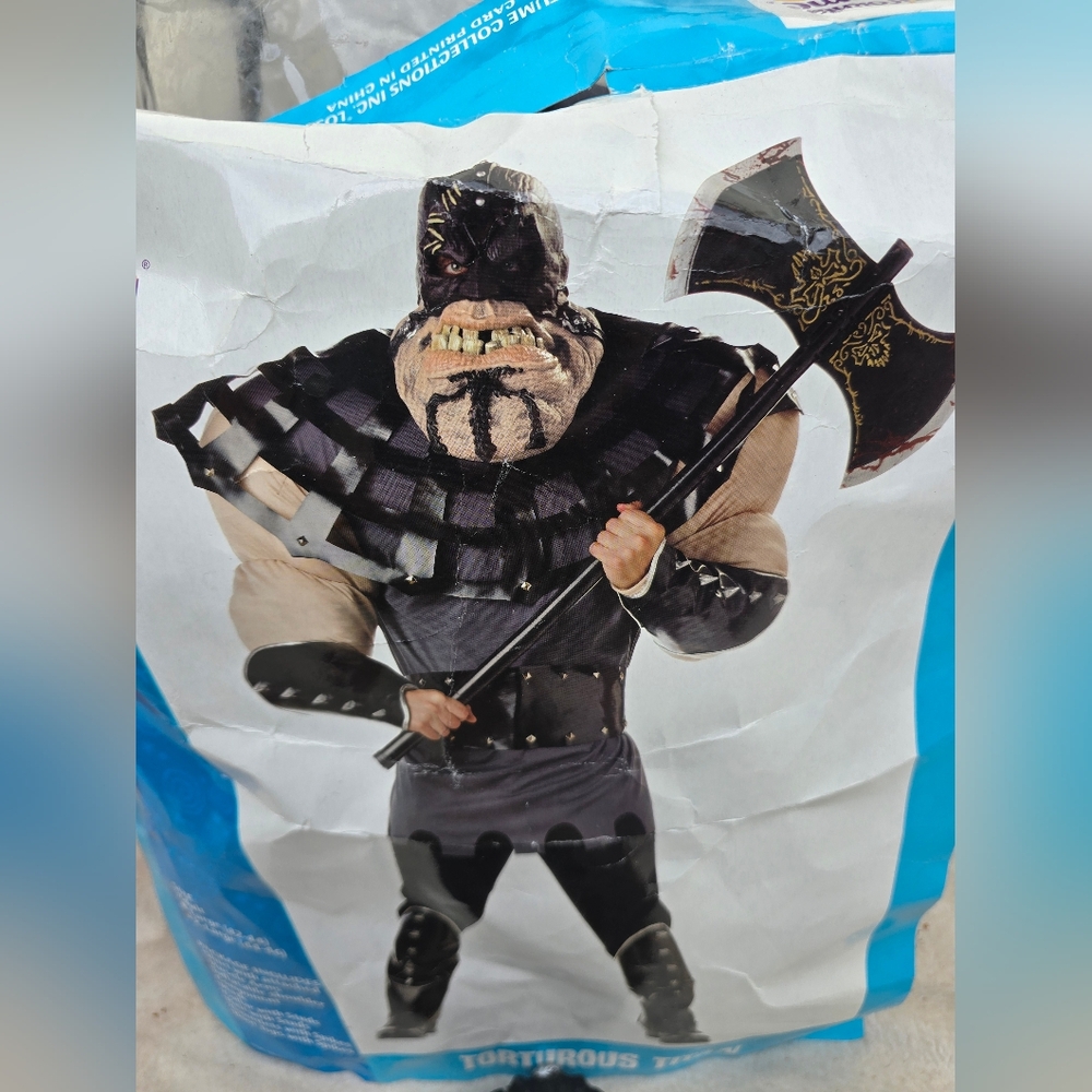 California Costume Collections Inc. TORUROUS TITAN